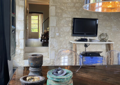 Villa Lafage-pigion tower-kitchen tv